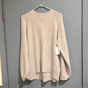 Nine West Gray Sweater.   NWT
Size L.